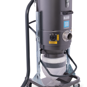 DL3000 dust collector with washable integrated filters and a durable steel frame